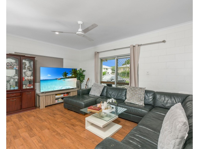 8  Cavanagh Street, Woree QLD 4868