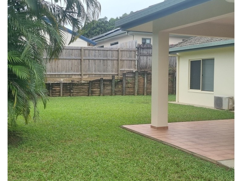 24 St Albans Close, Brinsmead QLD 4870