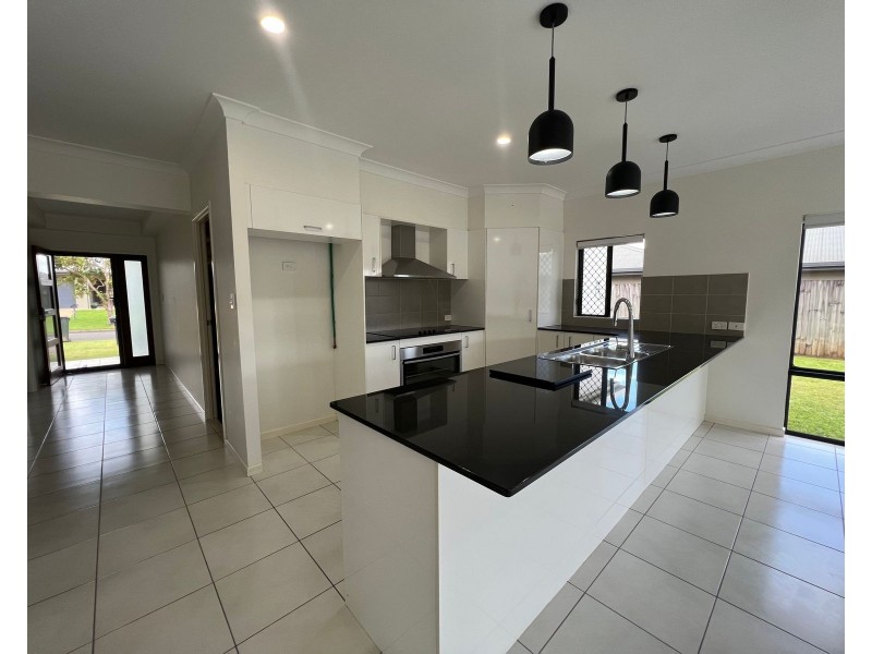 15 Devine Crescent, Gordonvale QLD 4865