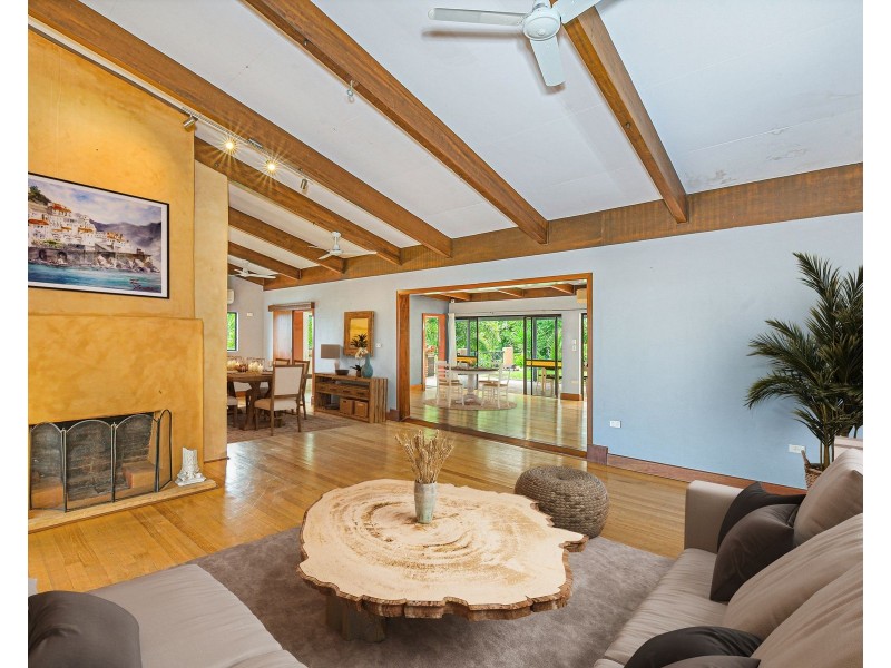 37 View Street, Brinsmead QLD 4870