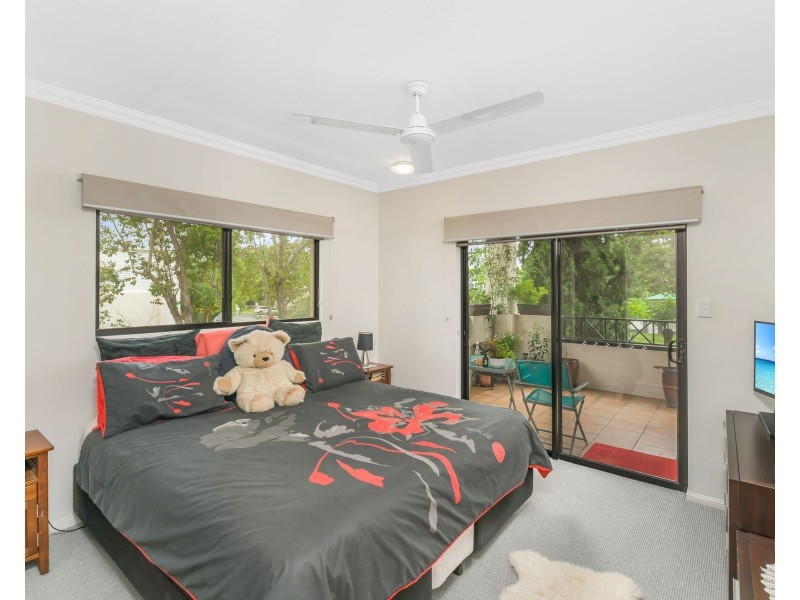 12/310-316 Lake Street, Cairns North QLD 4870