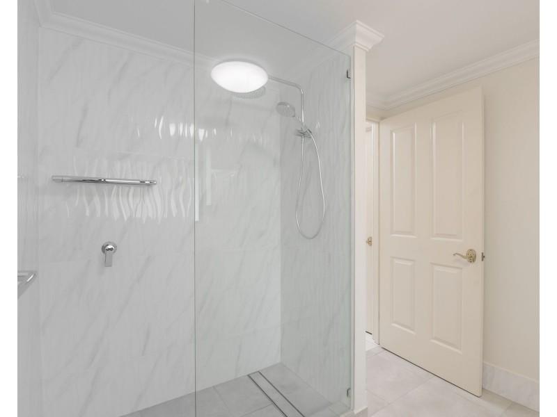 12/310-316 Lake Street, Cairns North QLD 4870