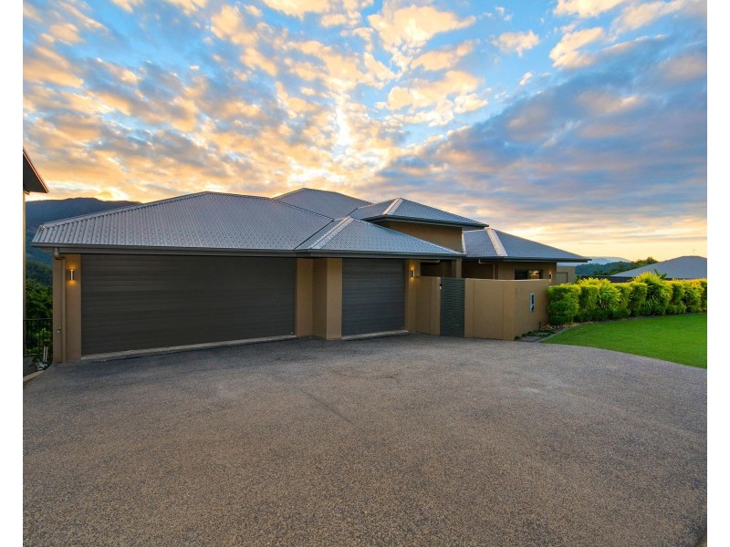 11-13 The Peak Road, Brinsmead QLD 4870