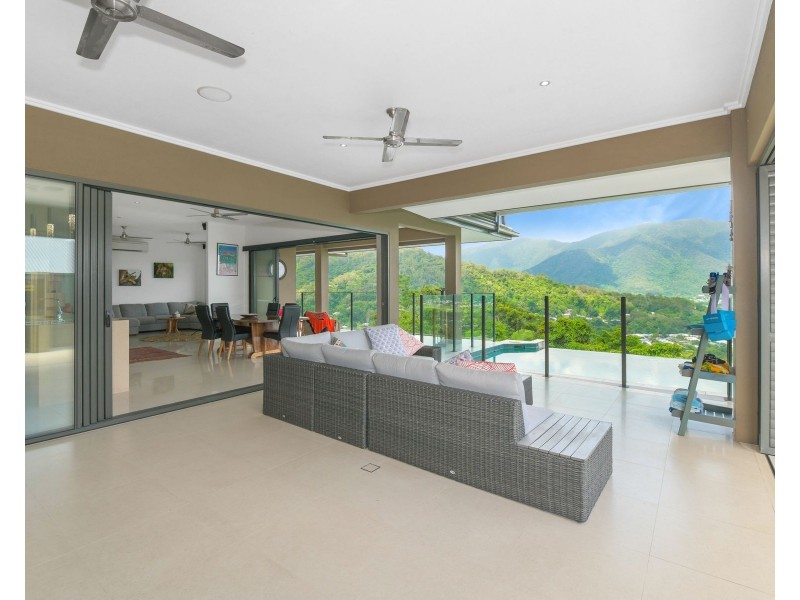 11-13 The Peak Road, Brinsmead QLD 4870