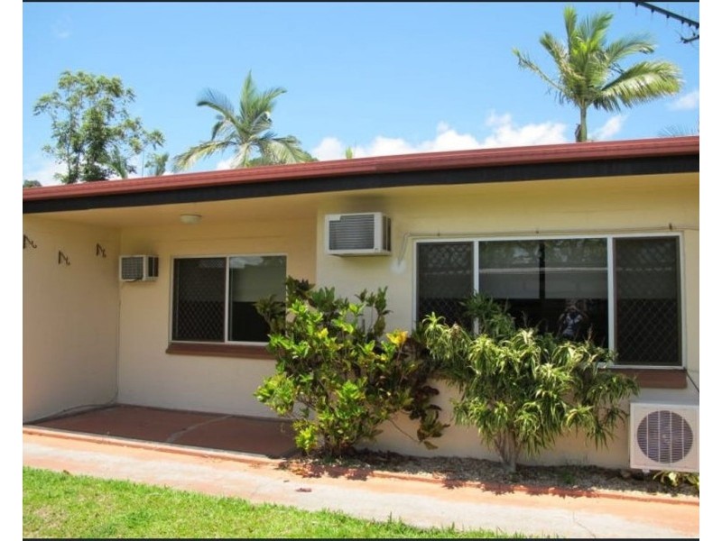 1/9 Sandown Close, Woree QLD 4868