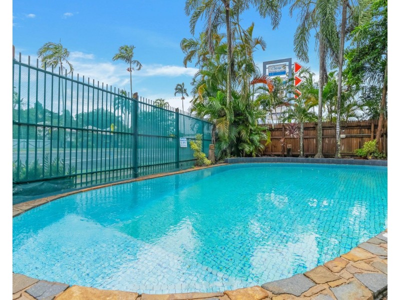 7/261-265 Sheridan Street, Cairns North QLD 4870