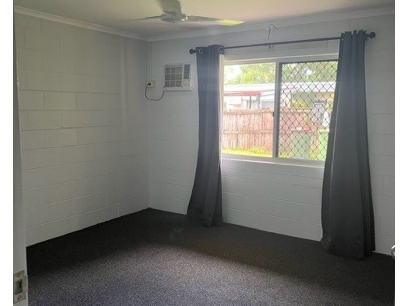 3/9 Sandown Close, Woree QLD 4868