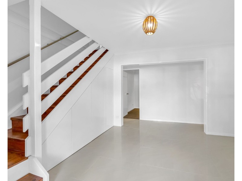 6 Latreille Terrace, Brinsmead QLD 4870
