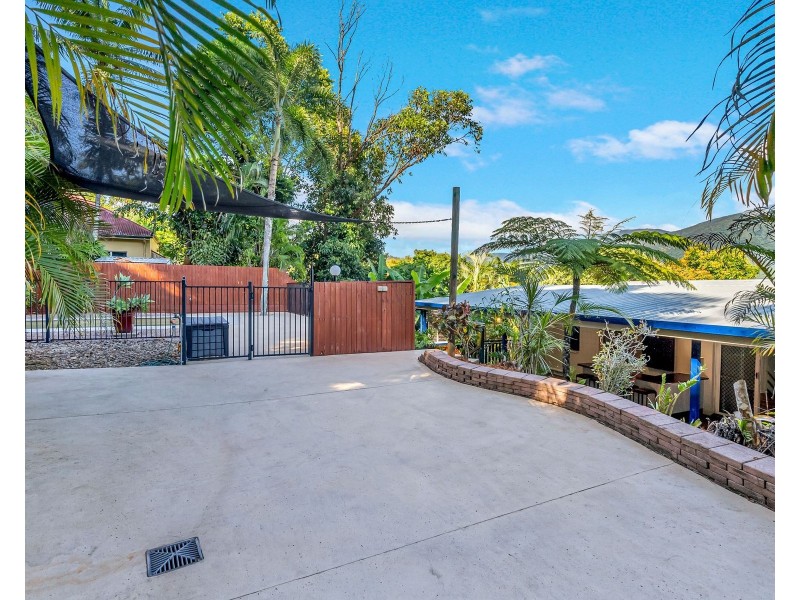 6 Latreille Terrace, Brinsmead QLD 4870