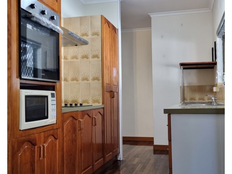 84 Johanna Road, Trinity Beach QLD 4879