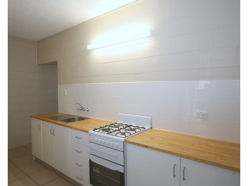 1/175 Sheridan Street, Cairns North QLD 4870