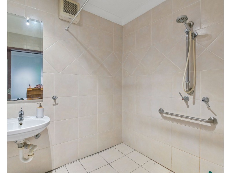 17 Barry Street, Bungalow QLD 4870