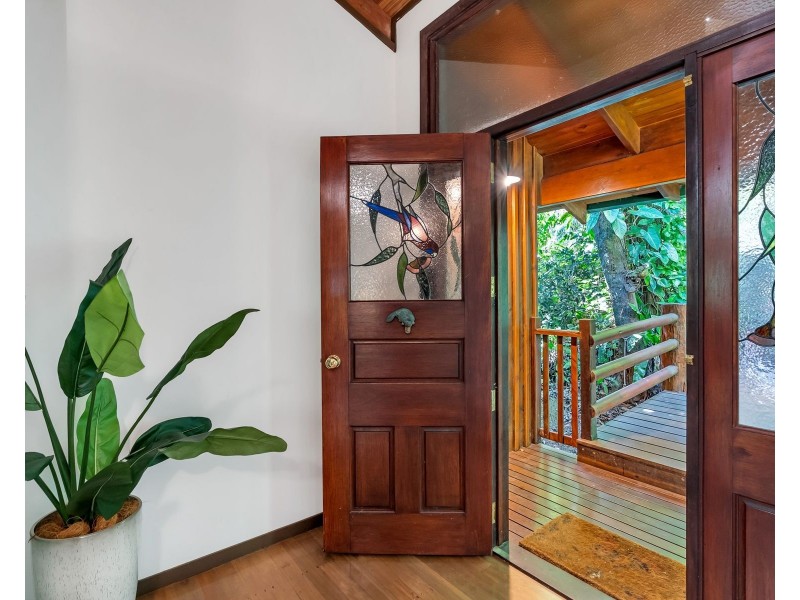 19 Cananga Close, Kamerunga QLD 4870