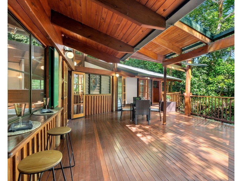 19 Cananga Close, Kamerunga QLD 4870