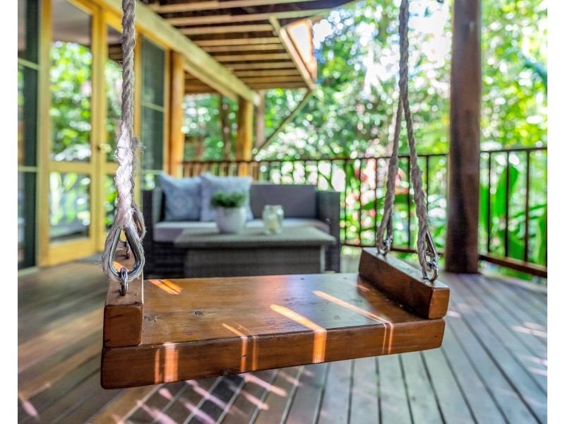 19 Cananga Close, Kamerunga QLD 4870