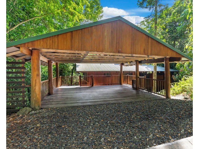 19 Cananga Close, Kamerunga QLD 4870