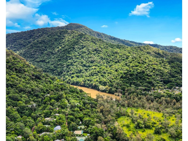 19 Cananga Close, Kamerunga QLD 4870