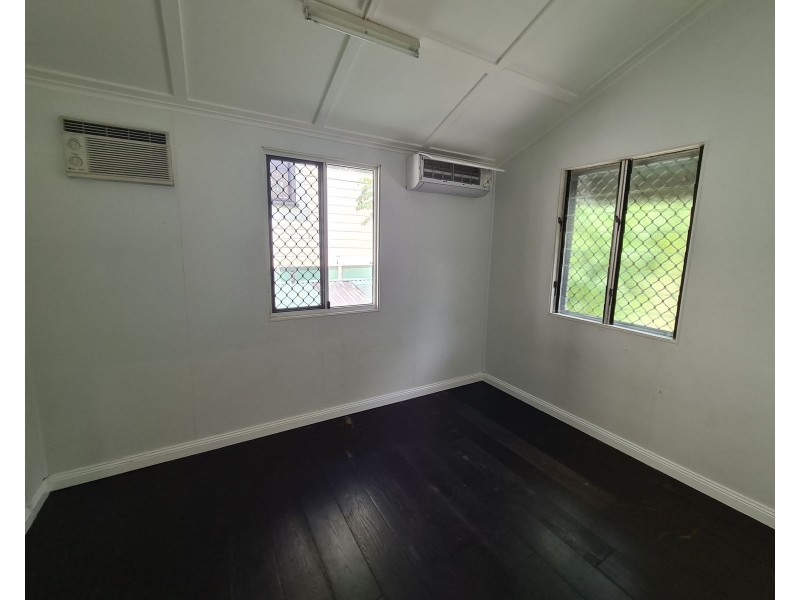 193 Bunda Street, Parramatta Park QLD 4870