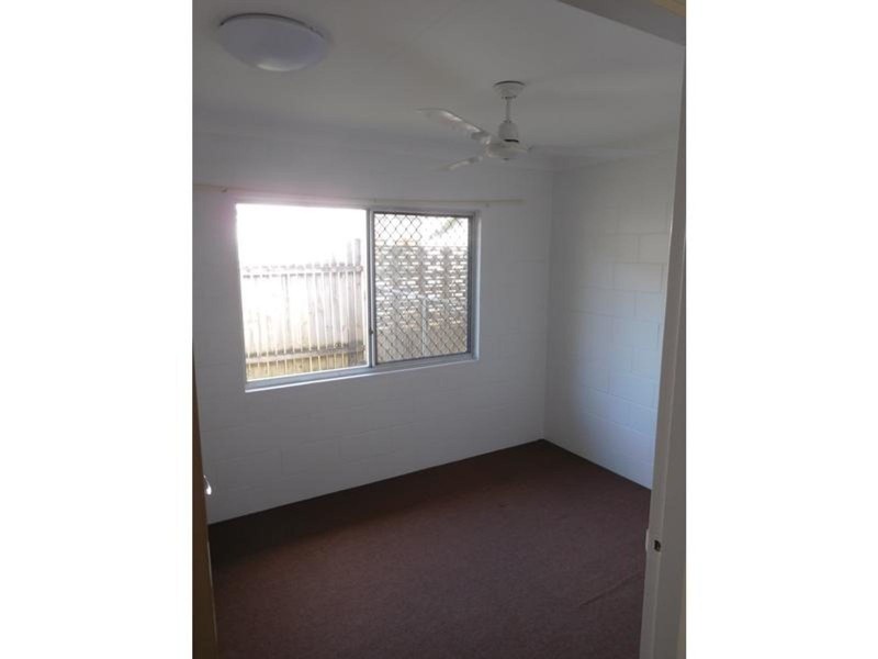 2/114 Balaclava, Earlville QLD 4870