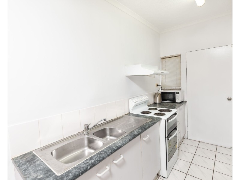 28/91-93 Birch Street, Manunda QLD 4870