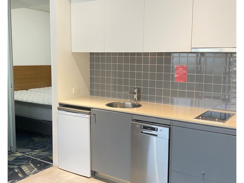 605/1 Marlin Parade, Cairns City QLD 4870