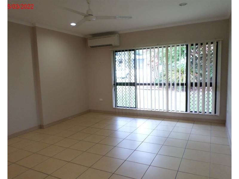 6 Nell Close, Kanimbla QLD 4870