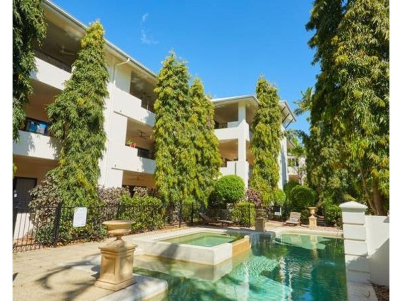 8/310-316 Lake Street, Cairns North QLD 4870