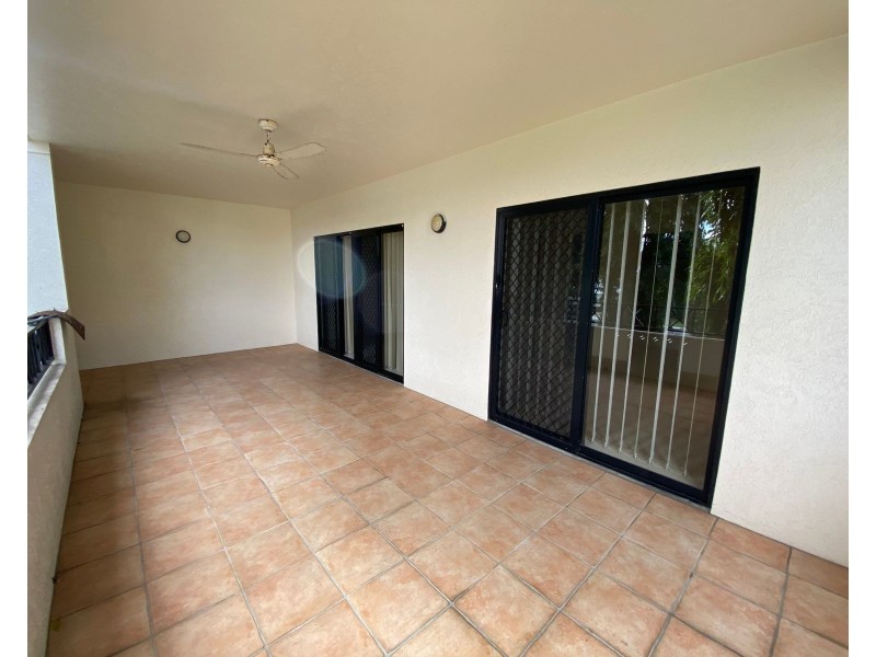 8/310-316 Lake Street, Cairns North QLD 4870