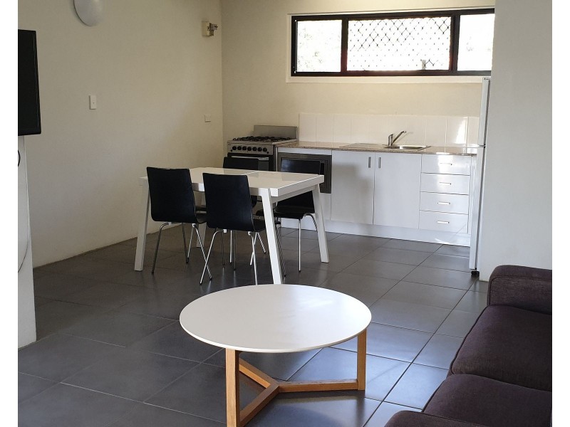 8/338 Sheridan Street, Cairns North QLD 4870