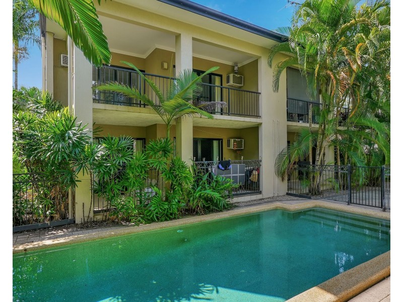 4/83 Hayward Street, Mooroobool QLD 4870