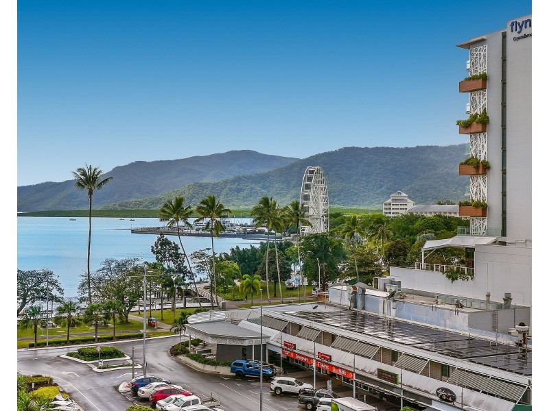 30705/2 APLIN STREET, Cairns City QLD 4870