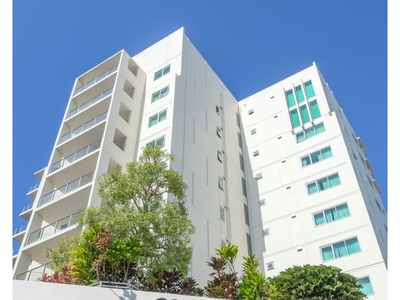 30705/2 APLIN STREET, Cairns City QLD 4870