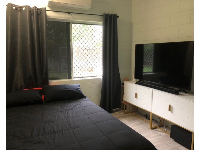 8 Goldwyn Close, White Rock QLD 4868