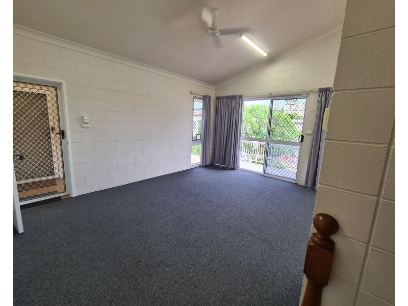 8/169 Grafton Street, Cairns City QLD 4870