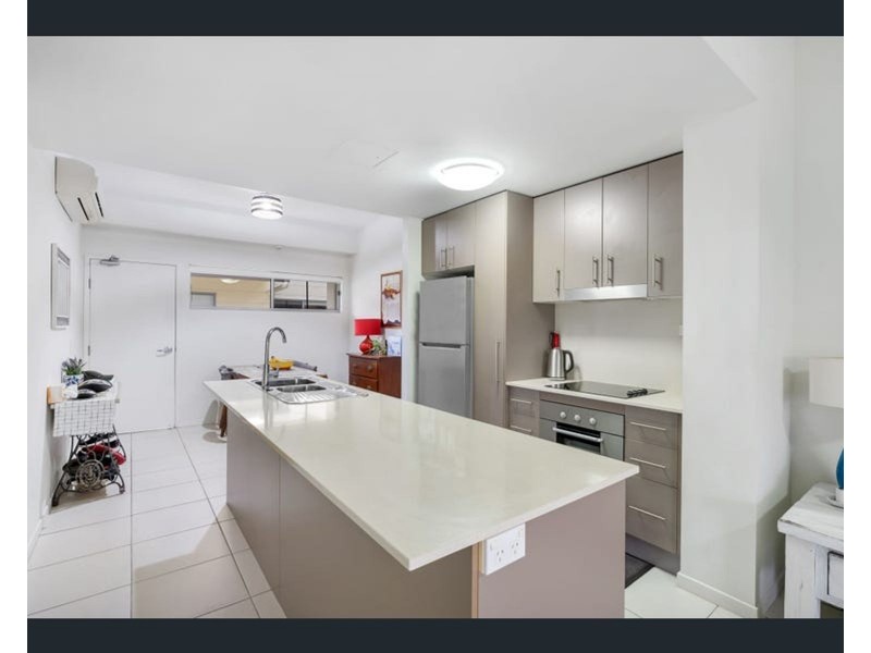 9/110-114 Collins Avenue, Edge Hill QLD 4870