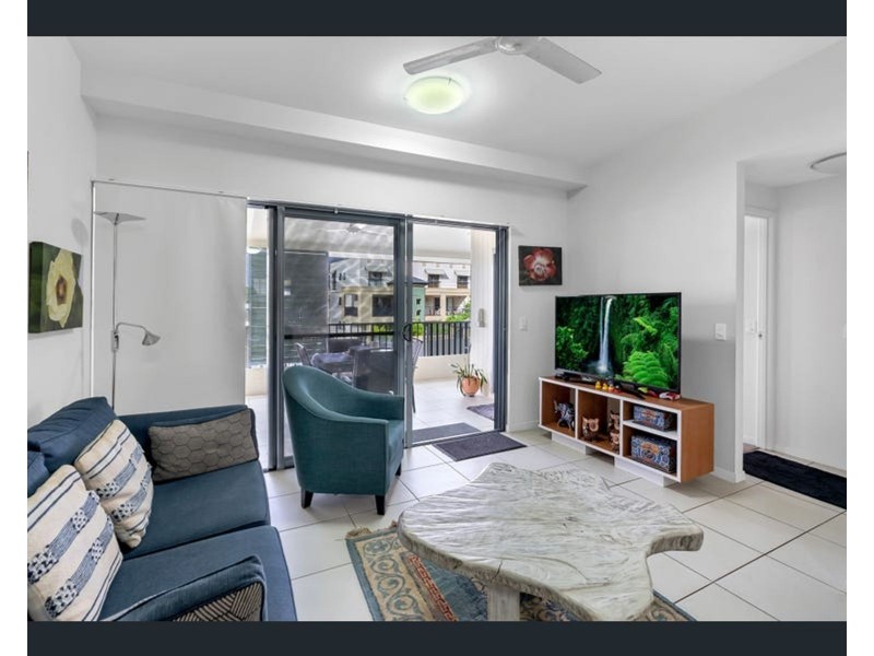 9/110-114 Collins Avenue, Edge Hill QLD 4870