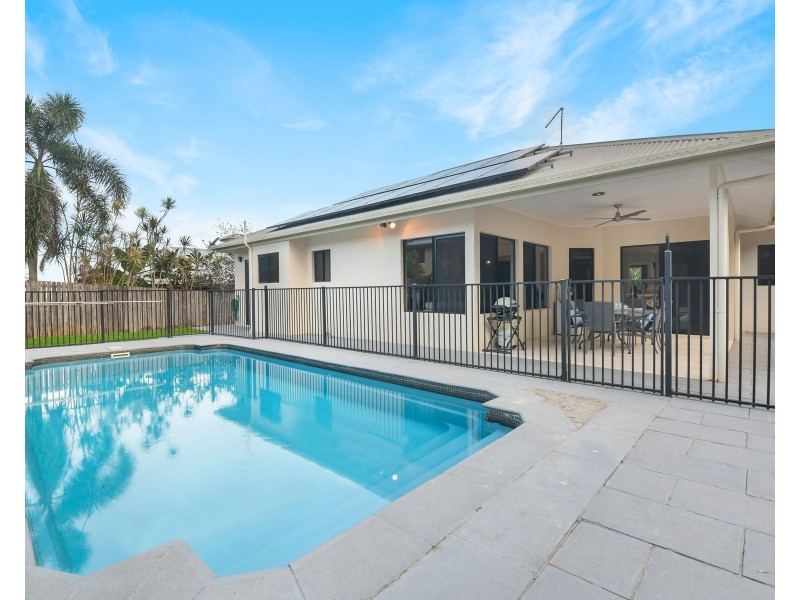 14 Hazelwood Close, Mount Sheridan QLD 4868