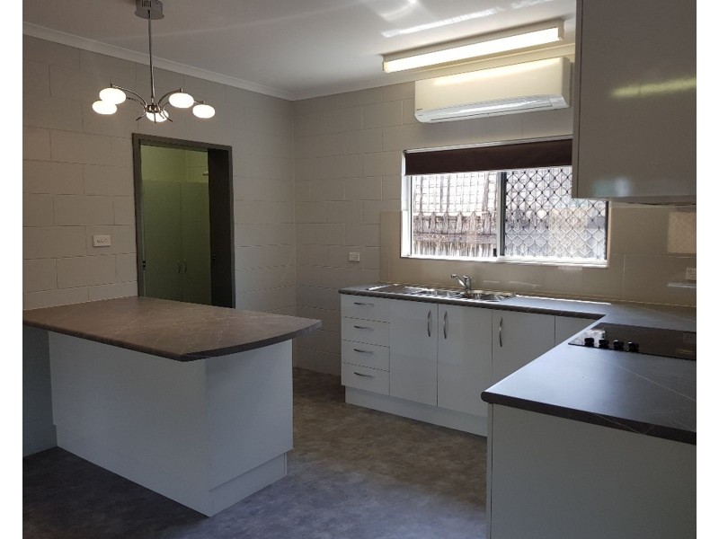 1/4 Alabama Street, White Rock QLD 4868