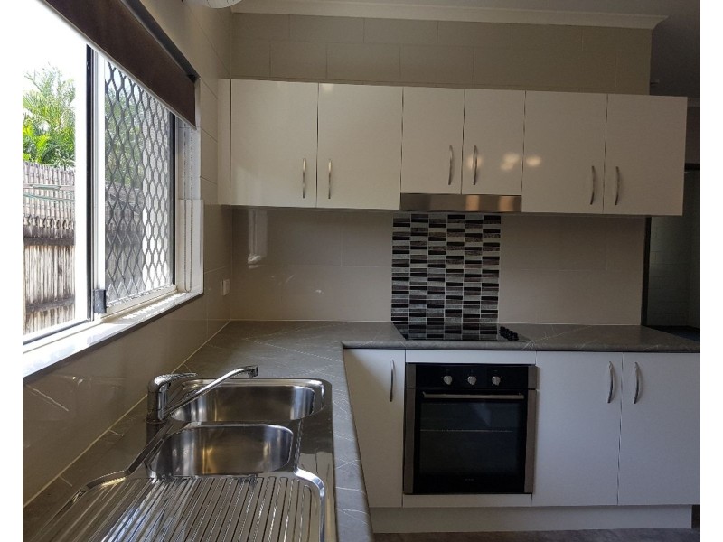 1/4 Alabama Street, White Rock QLD 4868