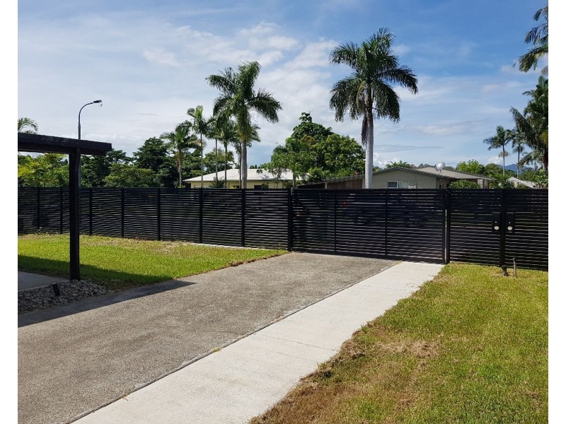 1/4 Alabama Street, White Rock QLD 4868