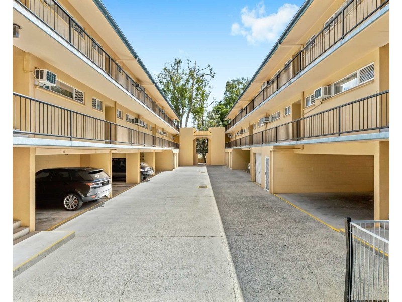 12/1 Chester Court, Manunda QLD 4870