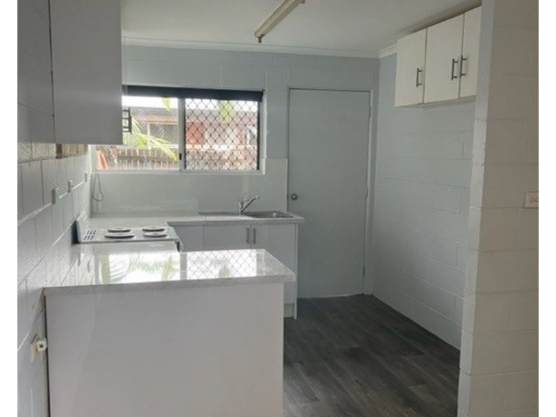 3/9 Sandown Close, Woree QLD 4868