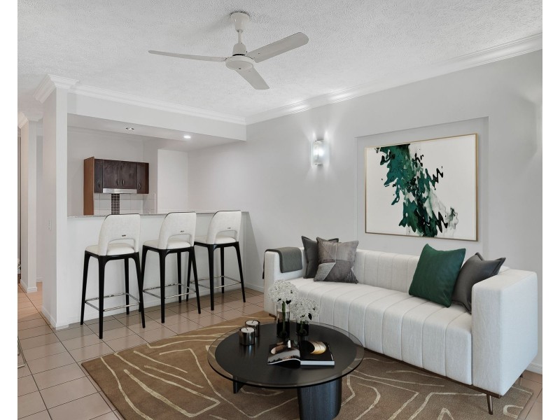 1/83 Hayward Street, Mooroobool QLD 4870