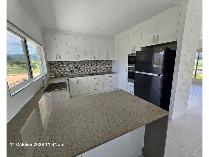 46 Walker Road, Yorkeys Knob QLD 4878