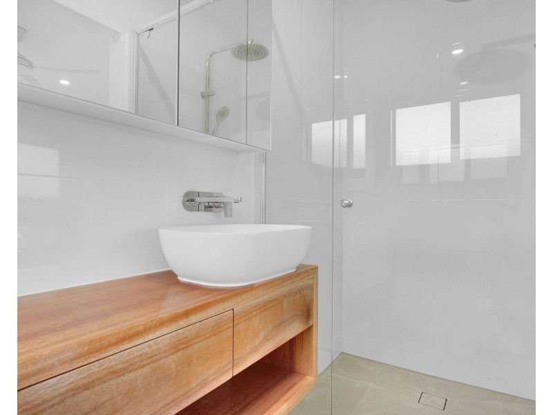 46 Walker Road, Yorkeys Knob QLD 4878