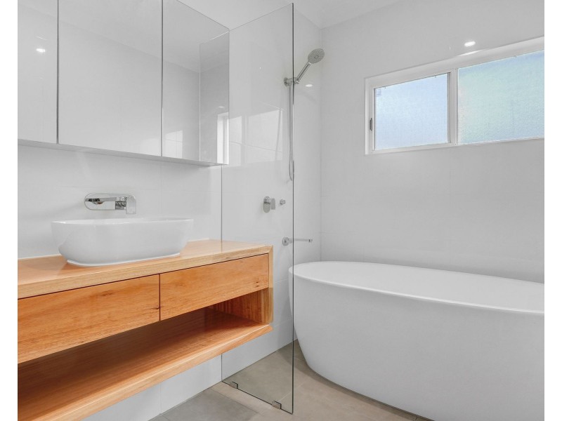 46 Walker Road, Yorkeys Knob QLD 4878