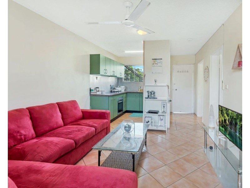 16/215-217 McLeod Street, Cairns North QLD 4870