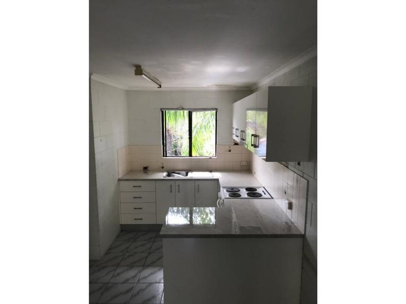 18/235 McLeod Street, Cairns North QLD 4870