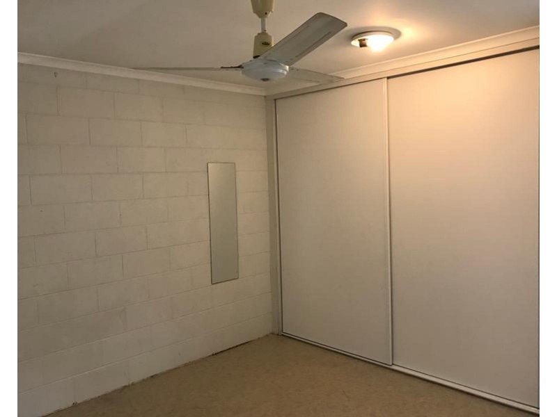 18/235 McLeod Street, Cairns North QLD 4870