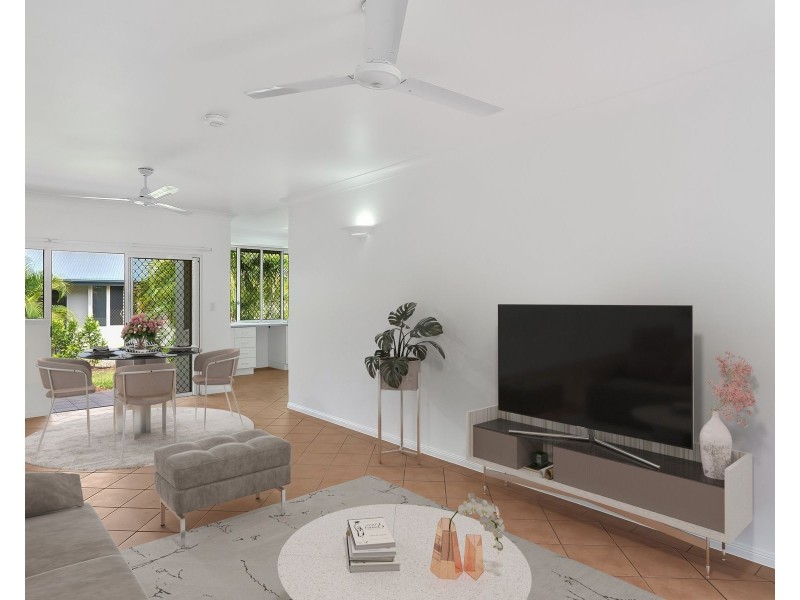 8/4-10 Hedley Close, Redlynch QLD 4870